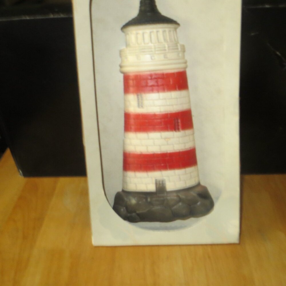 New England Lighthouse Wall Hanging